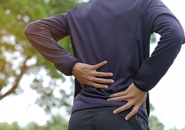 Middle back pain